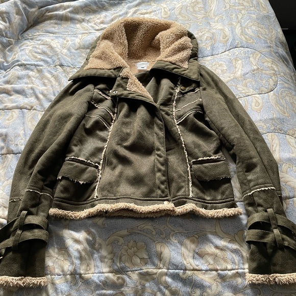 Costa Blanca Jackets & Blazers - Costa Blanca Olive Teddy Jacket Women’s Size 8